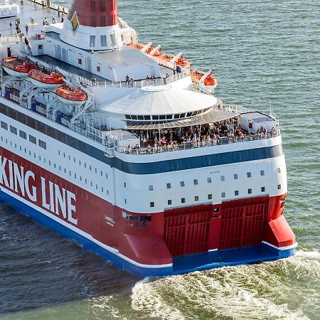 Viking Line Ferry Gabriella - One-Way Journey From Helsinki To Stockholm Hotell Eksteriør bilde